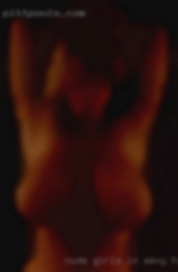 nude girls in sexy hips and boobs