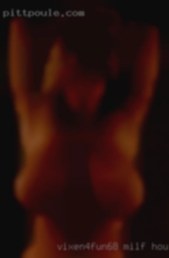 Vixen4Fun68 milf housewife like erotic massage