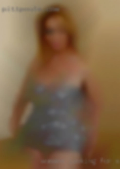 woman's looking for slaves